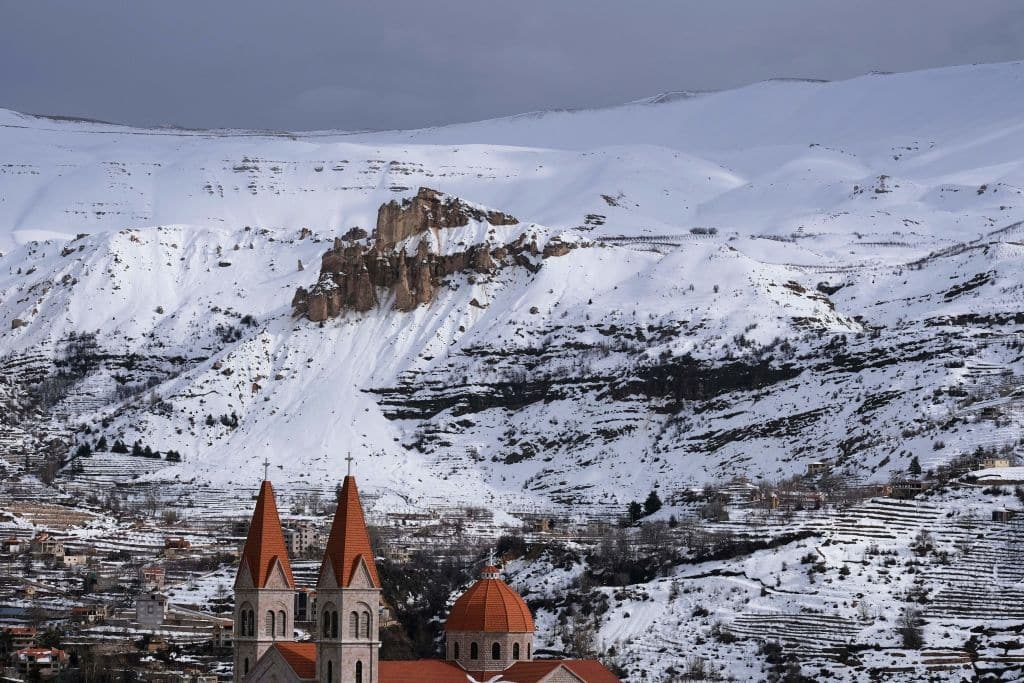 LEBANON-Mountain-Snow