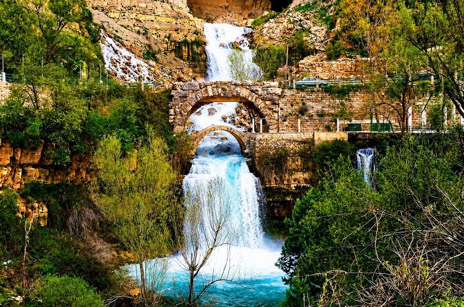 Mount Lebanon economy
